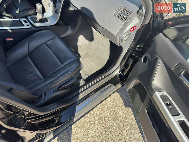 Универсал Volvo V50 2012 в Киеве