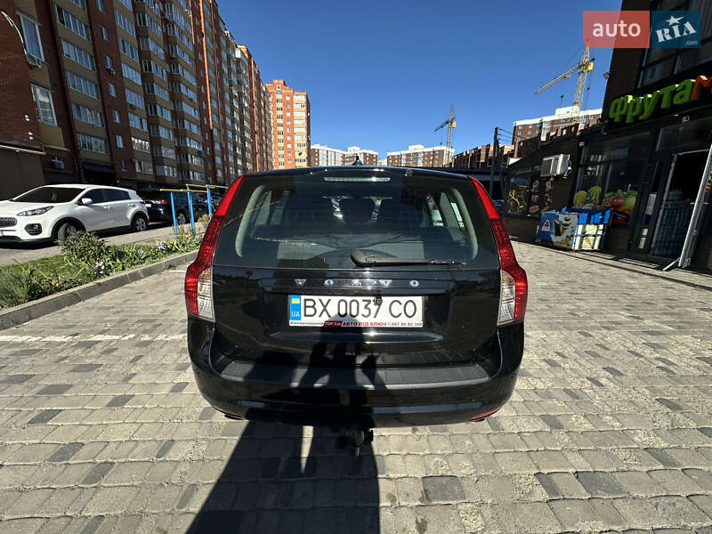 Volvo V50 2011