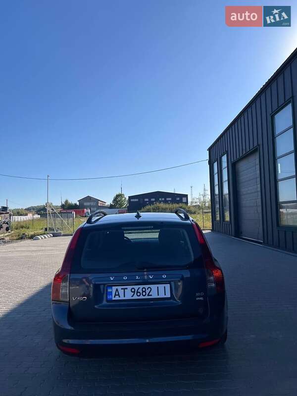 Универсал Volvo V50 2009 в Калуше