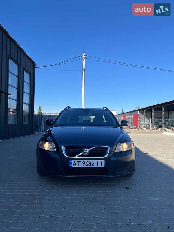 Универсал Volvo V50 2009 в Калуше