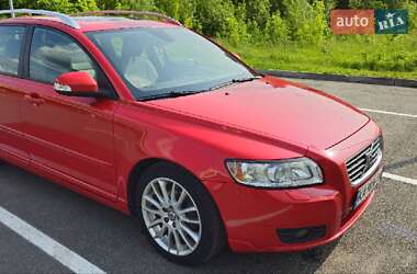 Универсал Volvo V50 2010 в Киеве