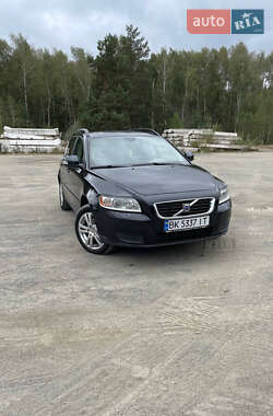 Універсал Volvo V50 2010 в Рівному
