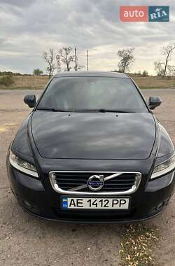 Універсал Volvo V50 2010 в Великій Олександрівці