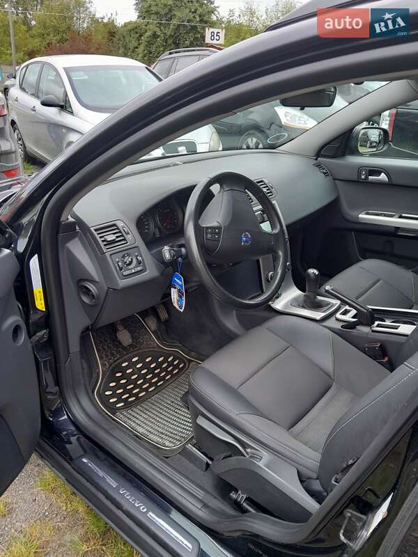 Универсал Volvo V50 2008 в Ровно