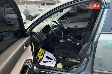 Универсал Volvo V50 2004 в 