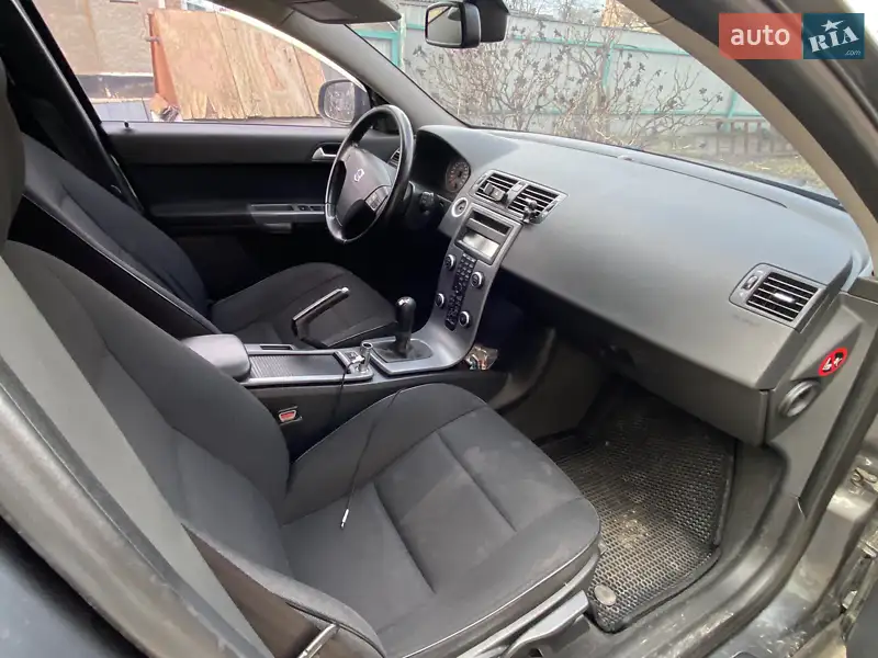 Volvo V50 2010 VIN YV1MW76F2A2572840 фото оголошення 8 з 49