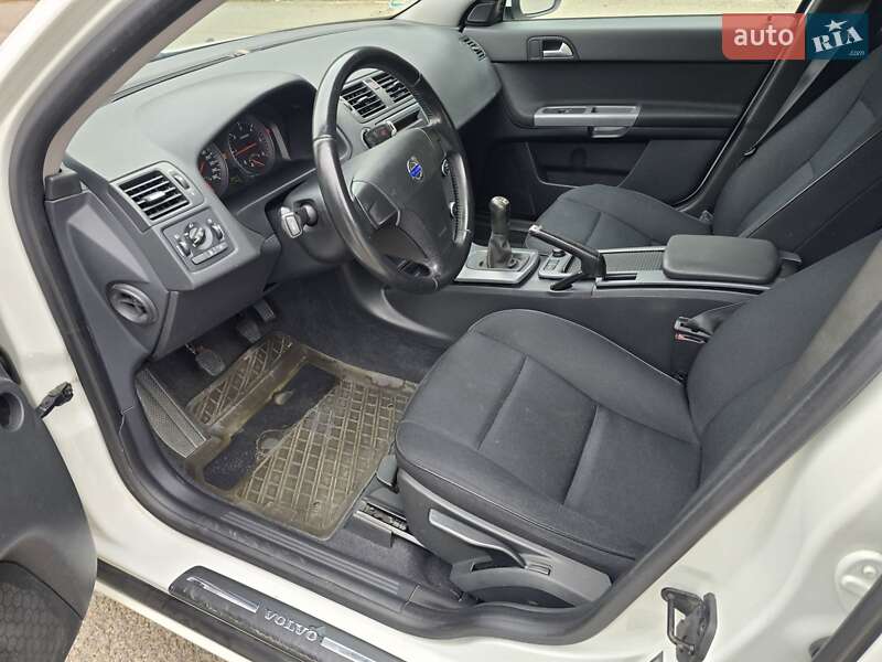 Универсал Volvo V50 2011 в Ковеле