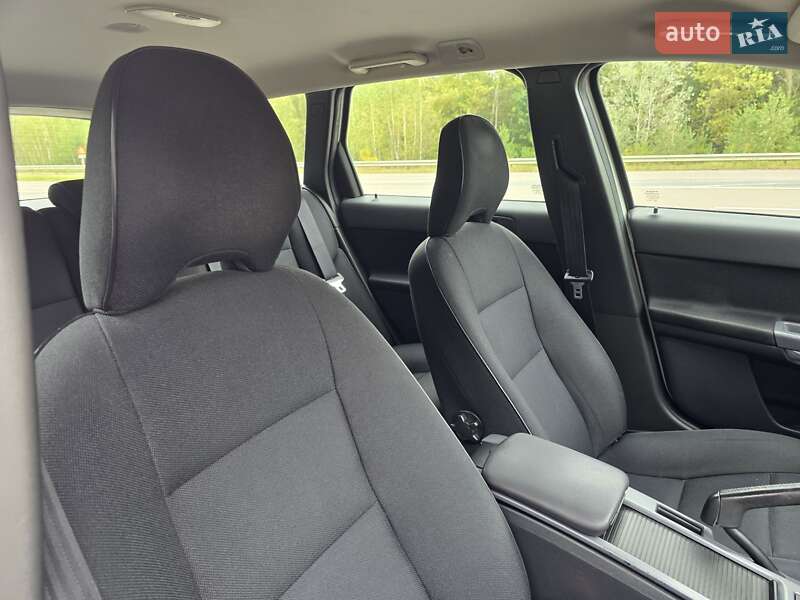 Универсал Volvo V50 2011 в Ковеле