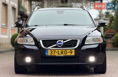 Универсал Volvo V50 2012 в 