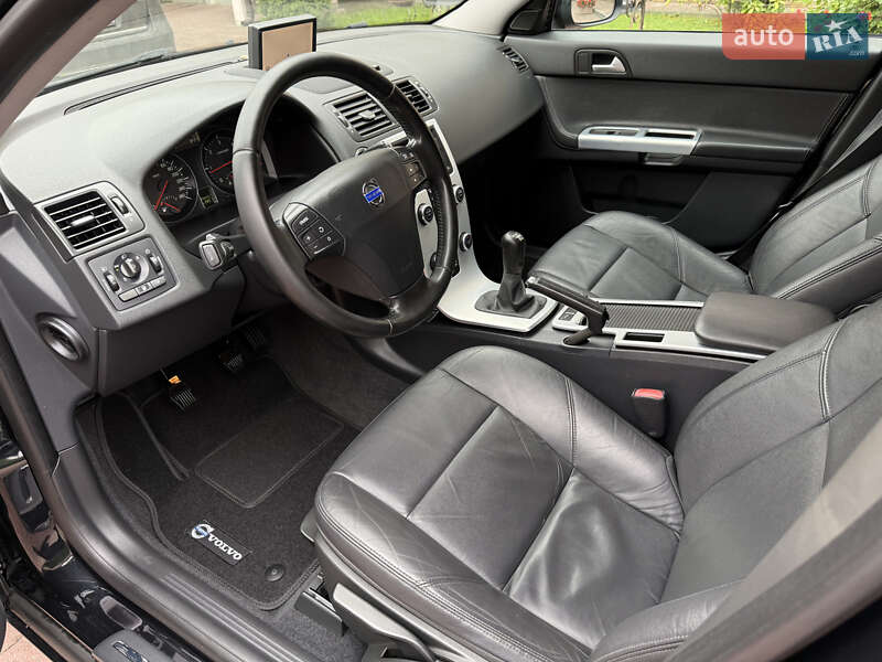 Универсал Volvo V50 2012 в Стрые