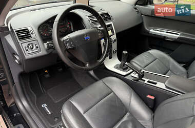 Универсал Volvo V50 2012 в 