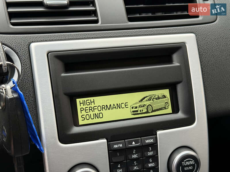 Универсал Volvo V50 2012 в Стрые