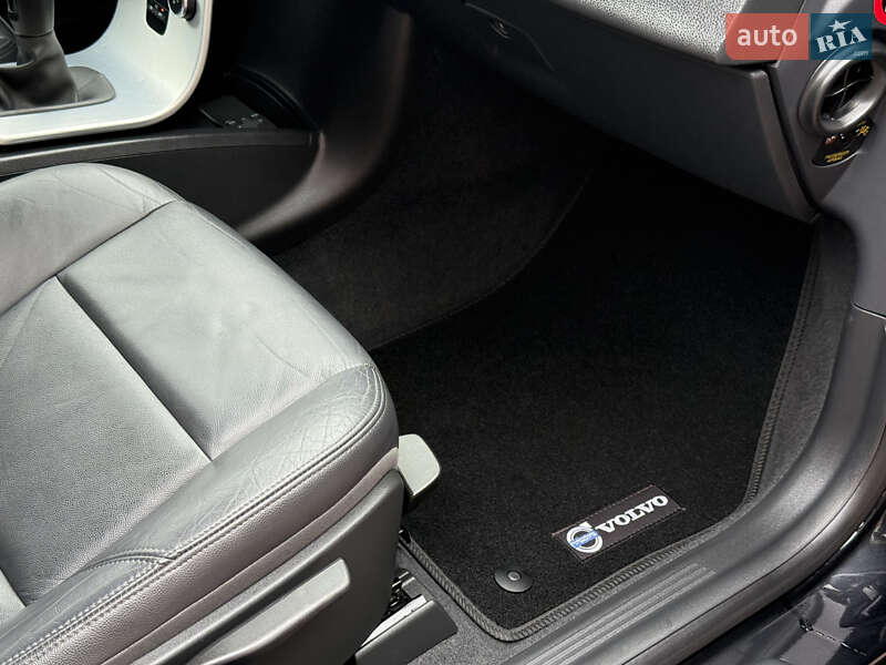 Универсал Volvo V50 2012 в Стрые