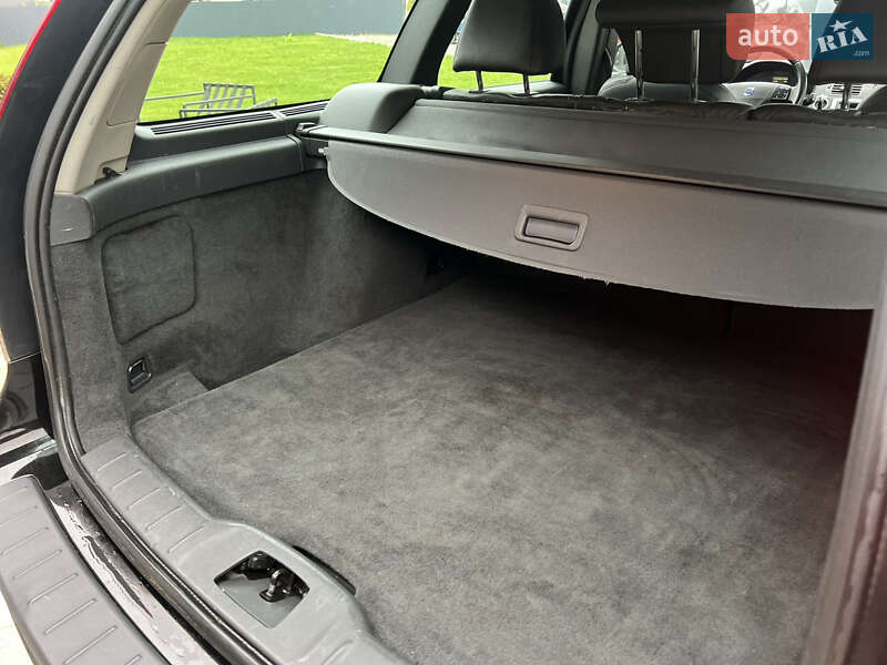 Универсал Volvo V50 2011 в Львове