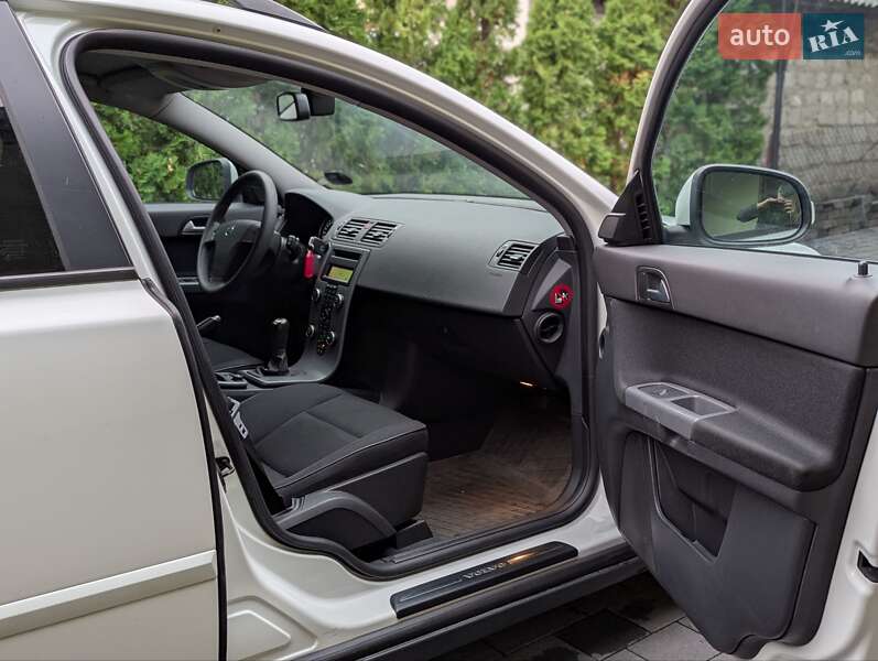 Универсал Volvo V50 2011 в Дубно фото 11 Универсал Volvo V50 2011 в Дубно