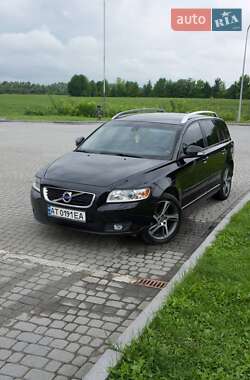Универсал Volvo V50 2011 в Сколе