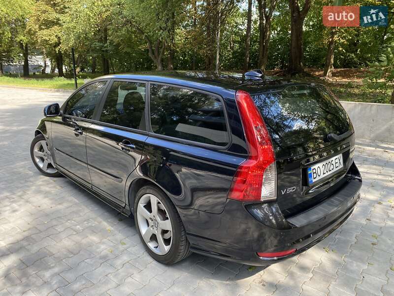 Універсал Volvo V50 2011 в Тернополі фото 3 Універсал Volvo V50 2011 в Тернополі