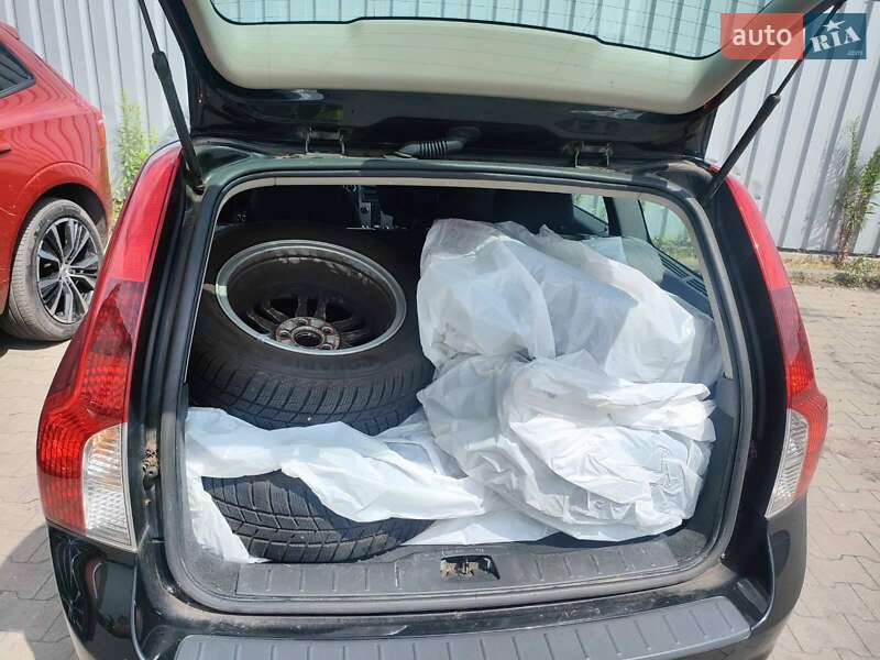 Универсал Volvo V50 2009 в Киеве