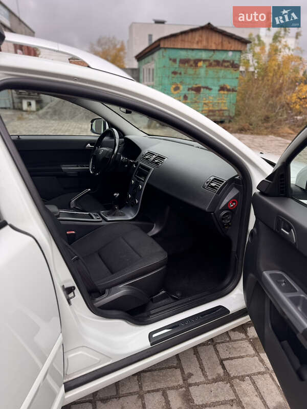 Универсал Volvo V50 2012 в Сумах фото 28 Универсал Volvo V50 2012 в Сумах