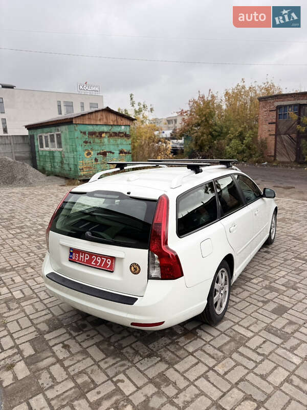 Универсал Volvo V50 2012 в Сумах фото 31 Универсал Volvo V50 2012 в Сумах