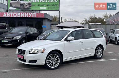 Универсал Volvo V50 2011 в Киеве