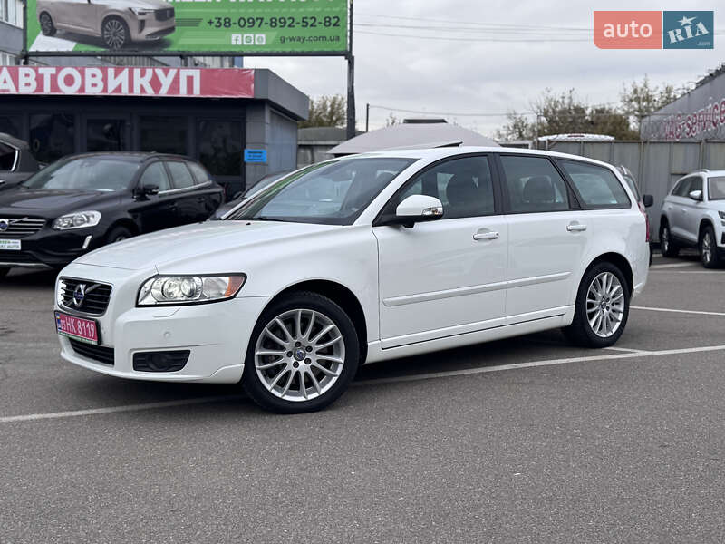 Універсал Volvo V50 2011 в Києві