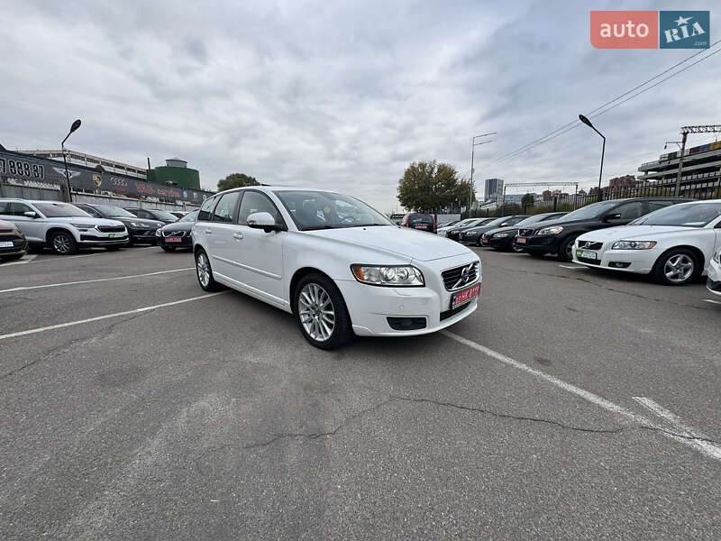 Універсал Volvo V50 2011 в Києві