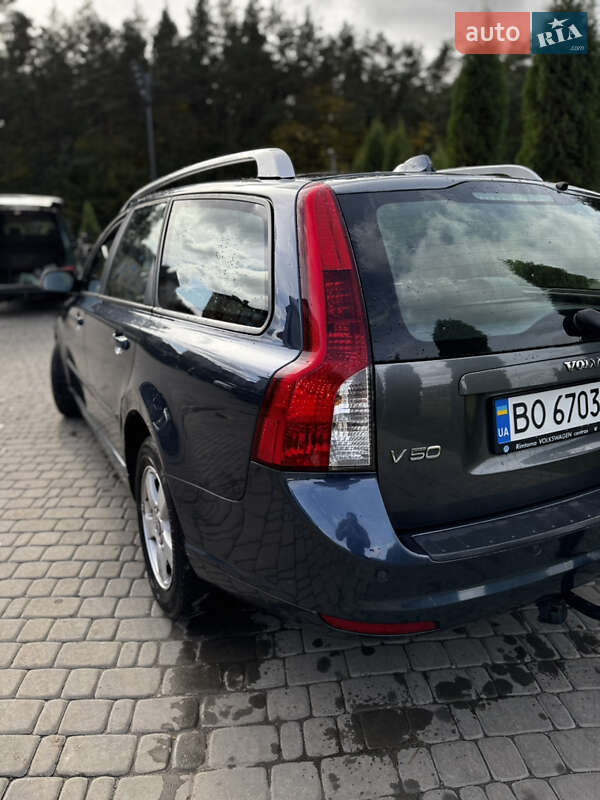 Універсал Volvo V50 2009 в Бучачі
