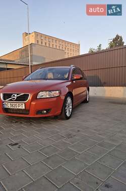 Универсал Volvo V50 2011 в 