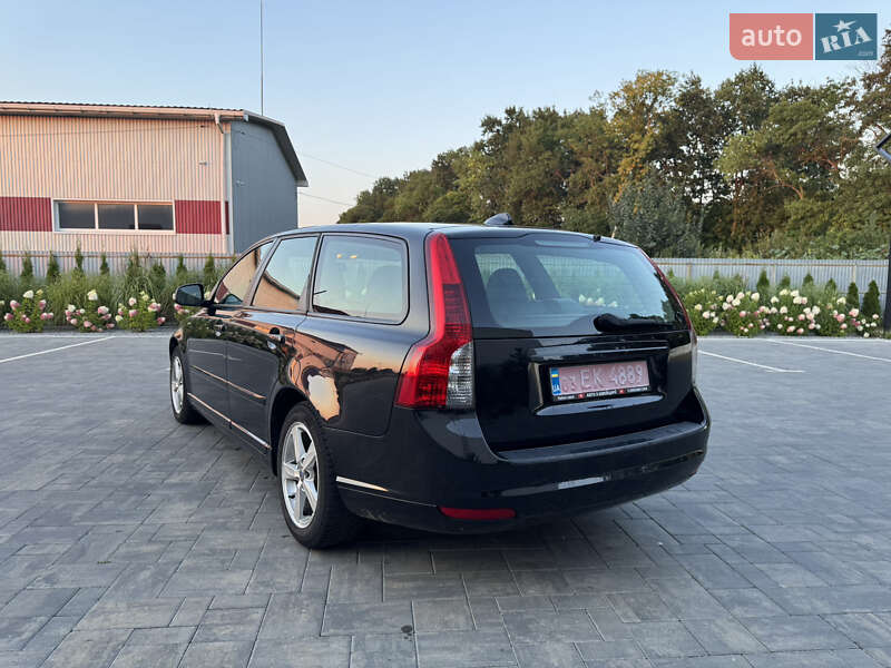 Универсал Volvo V50 2010 в Луцке фото 7 Универсал Volvo V50 2010 в Луцке