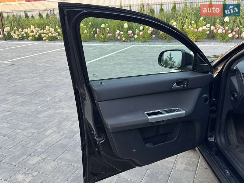 Универсал Volvo V50 2010 в Луцке фото 14 Универсал Volvo V50 2010 в Луцке