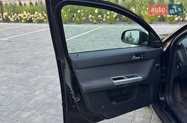 Універсал Volvo V50 2010 в  фото 14 Універсал Volvo V50 2010 в