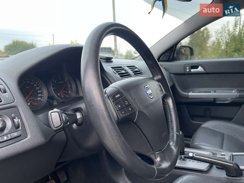Универсал Volvo V50 2008 в Ахтырке