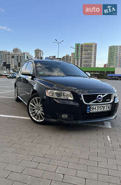 Универсал Volvo V50 2011 в 