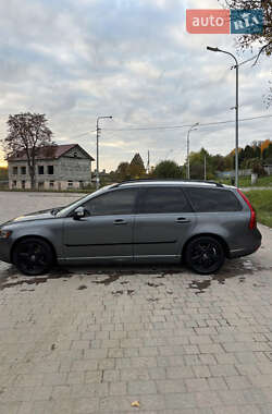 Универсал Volvo V50 2009 в 