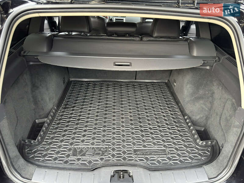 Универсал Volvo V50 2012 в Киеве