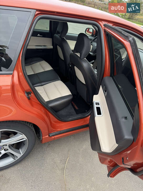 Універсал Volvo V50 2012 в Ірпені