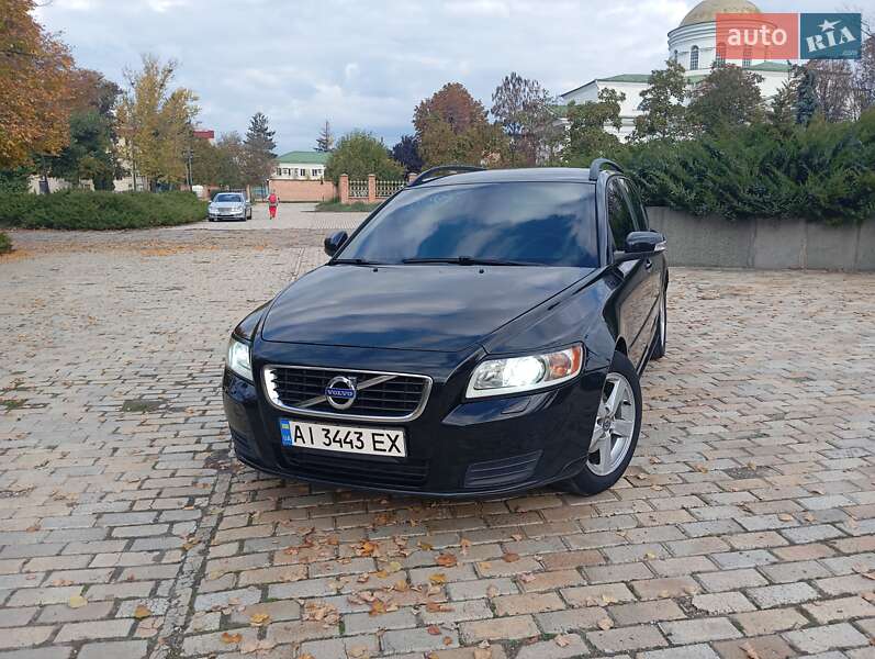 Универсал Volvo V50 2011 в Белой Церкви