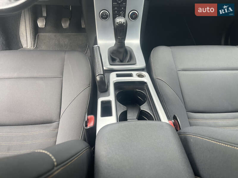 Универсал Volvo V50 2010 в Шепетовке фото 6 Универсал Volvo V50 2010 в Шепетовке
