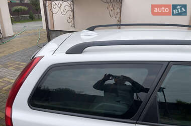 Універсал Volvo V50 2010 в  фото 39 Універсал Volvo V50 2010 в