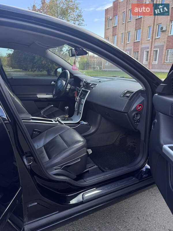 Универсал Volvo V50 2011 в Краматорске
