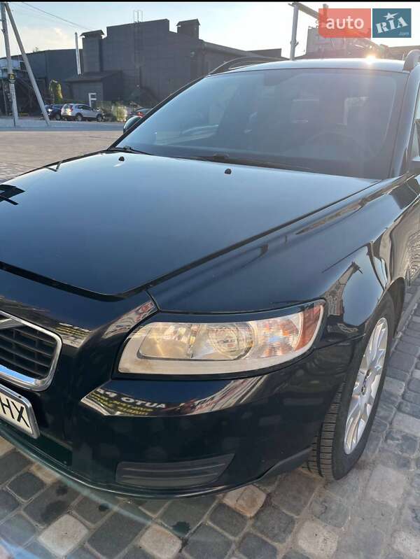 Универсал Volvo V50 2010 в Шепетовке фото 5 Универсал Volvo V50 2010 в Шепетовке