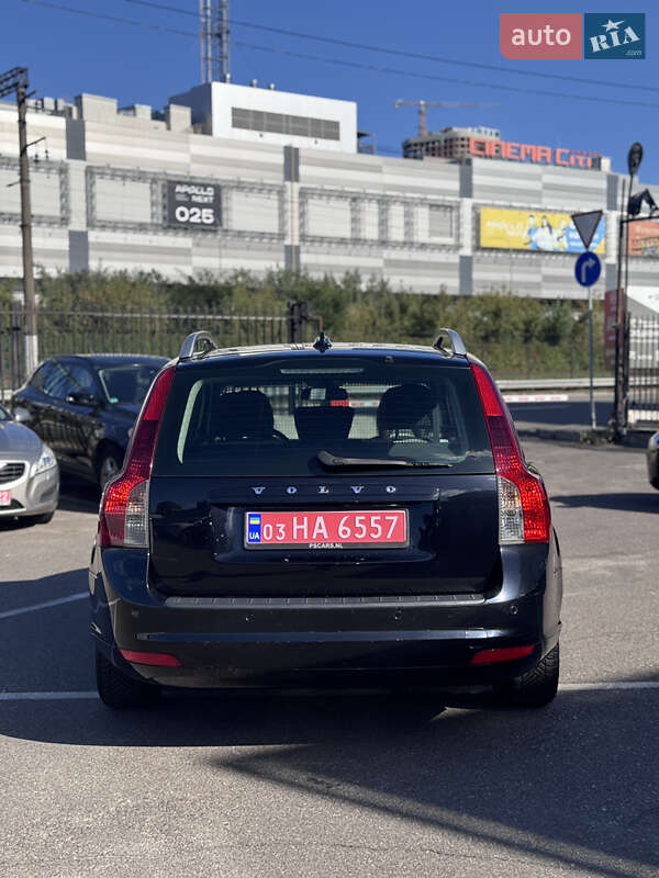 Универсал Volvo V50 2010 в Киеве фото 7 Универсал Volvo V50 2010 в Киеве