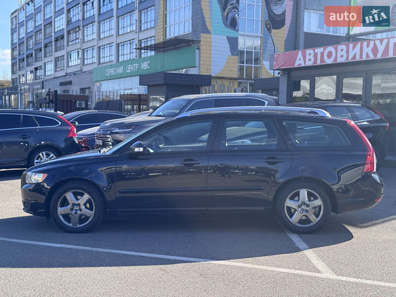 Универсал Volvo V50 2010 в Киеве фото 9 Универсал Volvo V50 2010 в Киеве