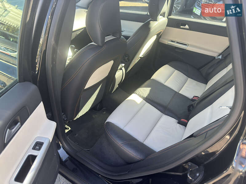 Универсал Volvo V50 2010 в Киеве фото 2 Универсал Volvo V50 2010 в Киеве