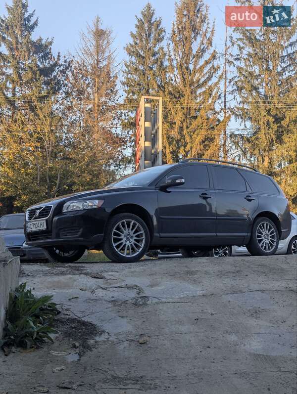 Volvo V50 2010 Volvo V50 2010