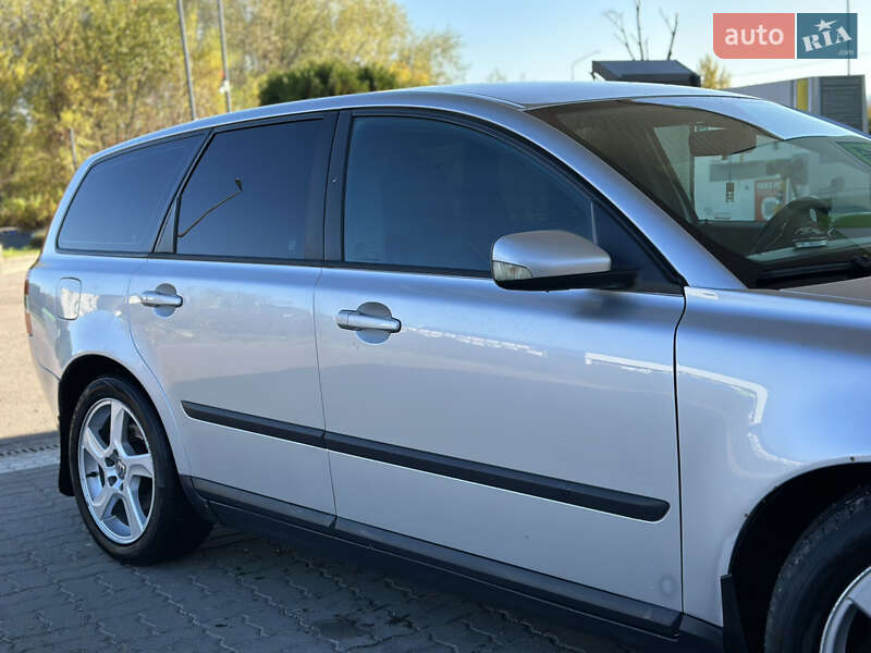 Универсал Volvo V50 2004 в Дрогобыче