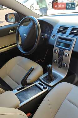 Універсал Volvo V50 2008 в  фото 5 Універсал Volvo V50 2008 в