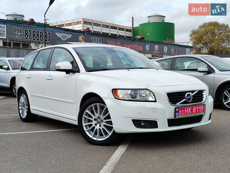 Універсал Volvo V50 2011 в Києві