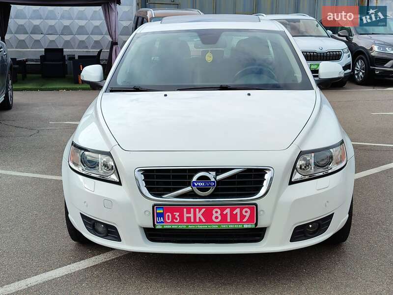Універсал Volvo V50 2011 в Києві